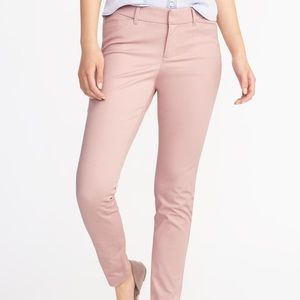 Old Navy Mid-Rise Pixie Ankle Chinos Women Pink